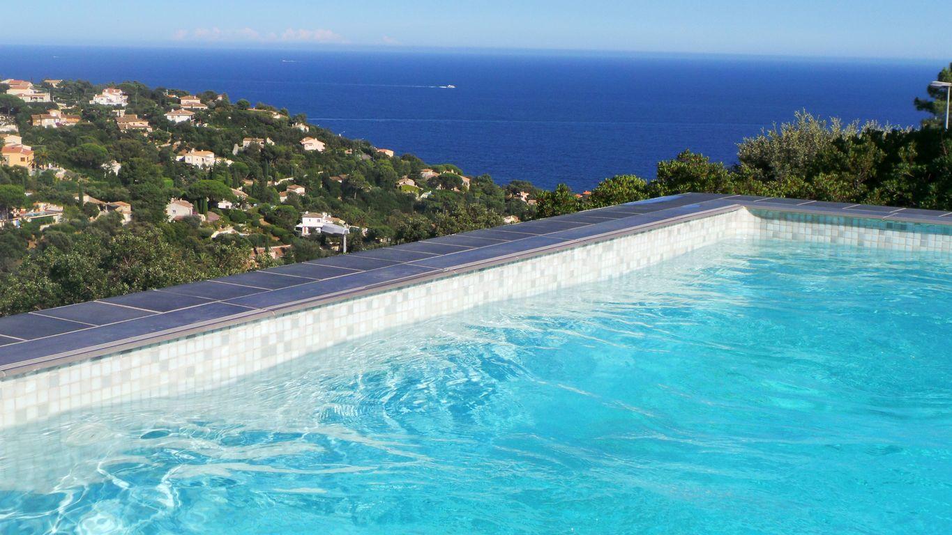 LES ISSAMBRES LOCATION VILLA